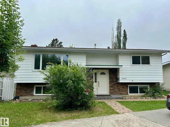 3432 81st St NW, Edmonton, AB T6K 0G4