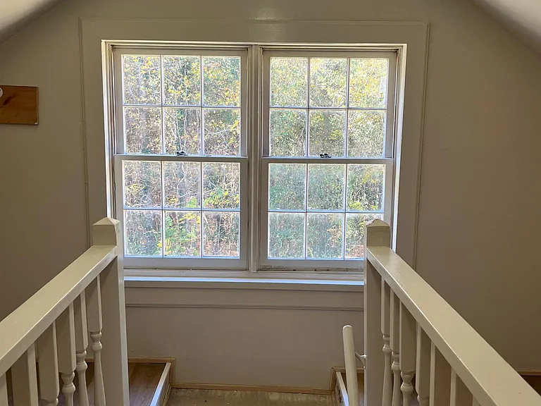 221 Howard Rd — Photo 30