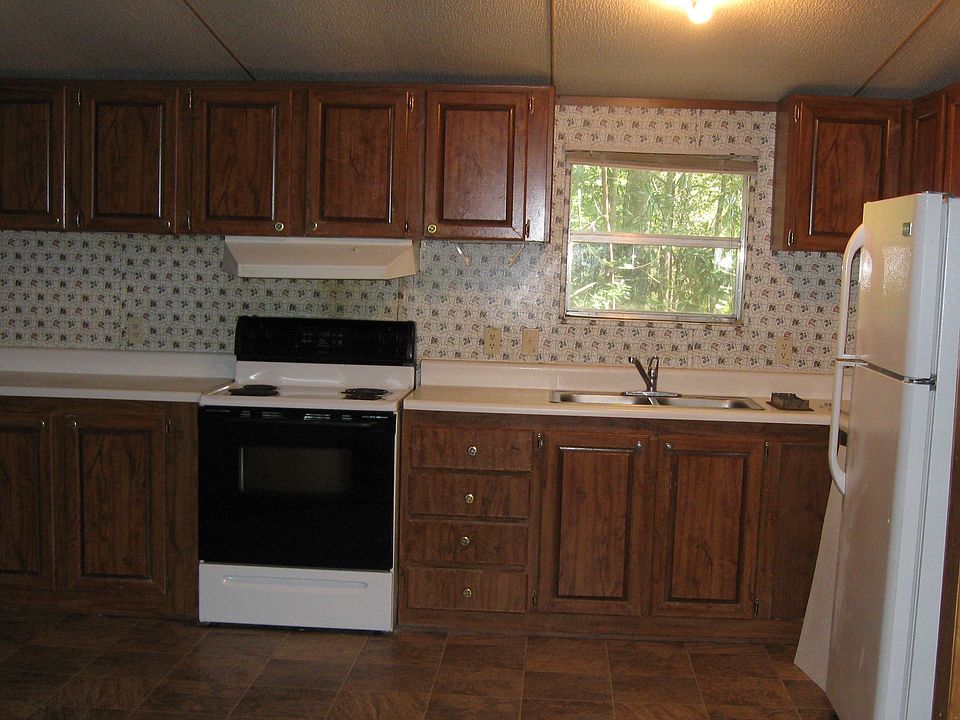 2nd image of 145 Burks Ln