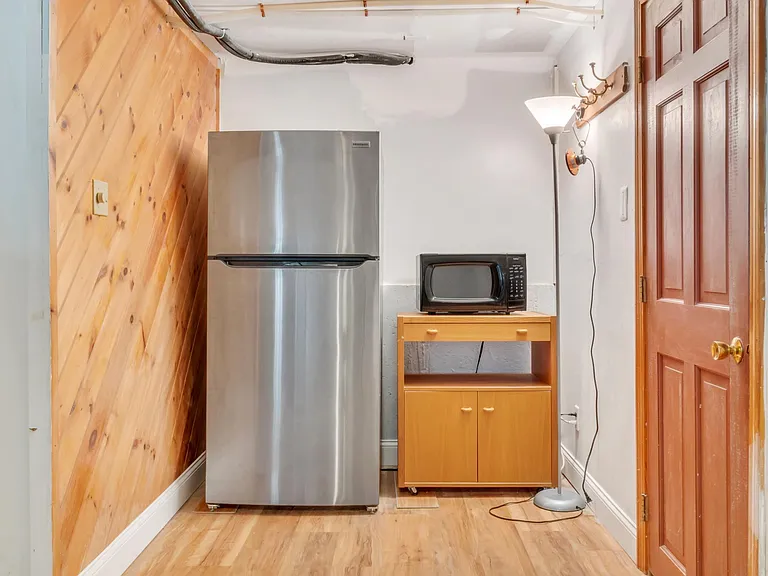 13 Dean Rd — Photo 28