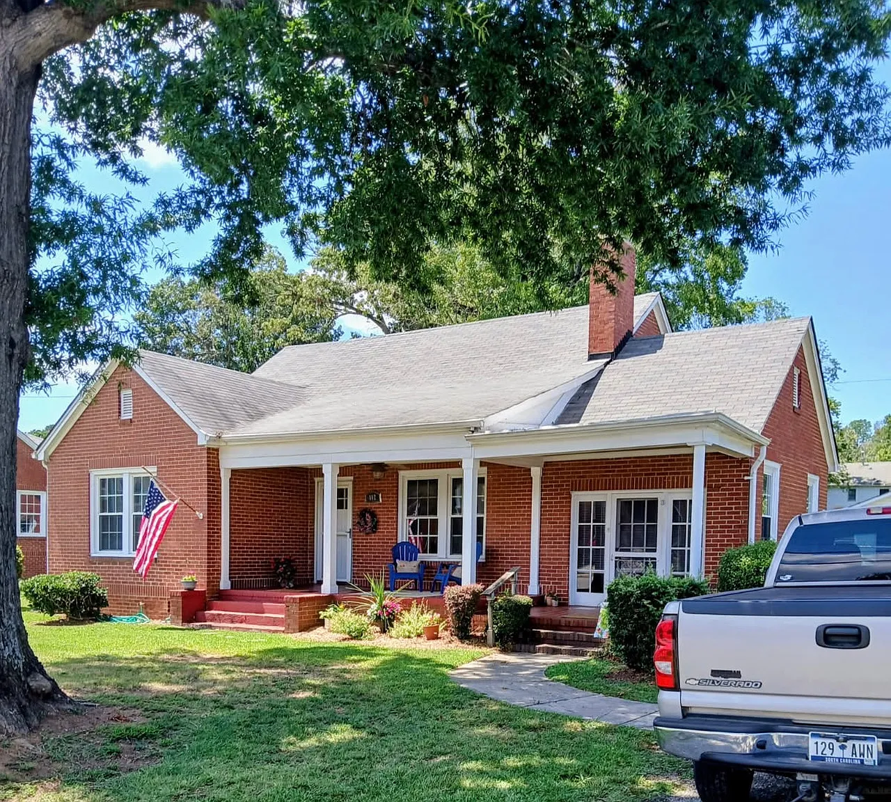 3 bed, 2424 sqft, $2,150 — Photo 1