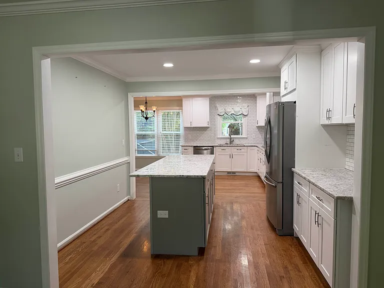 205 Halpen Dr — Photo 6