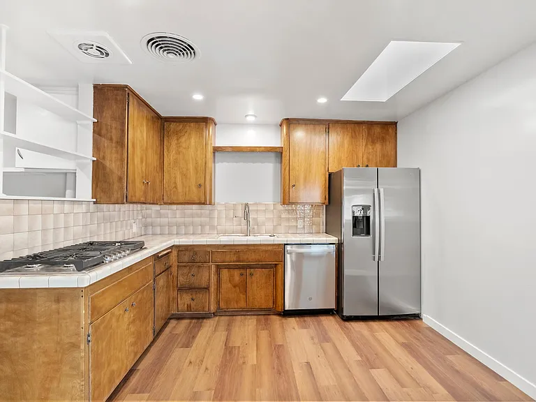 82172 Sierra Ave — Photo 8