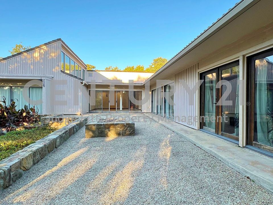 1st image of 3820 Wimbleton Ct