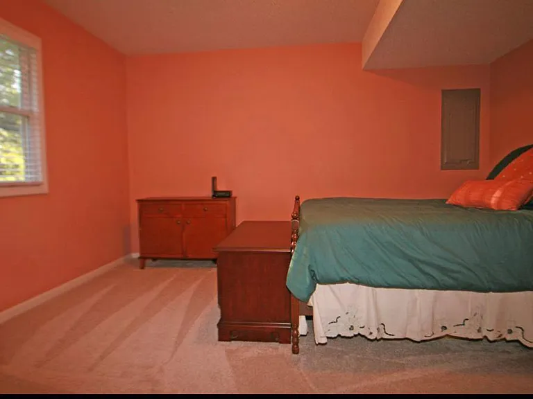 15804 Horton St — Photo 11