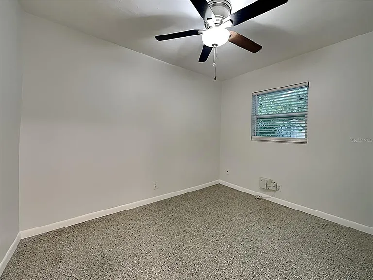 902 S Bruce St #B — Photo 27
