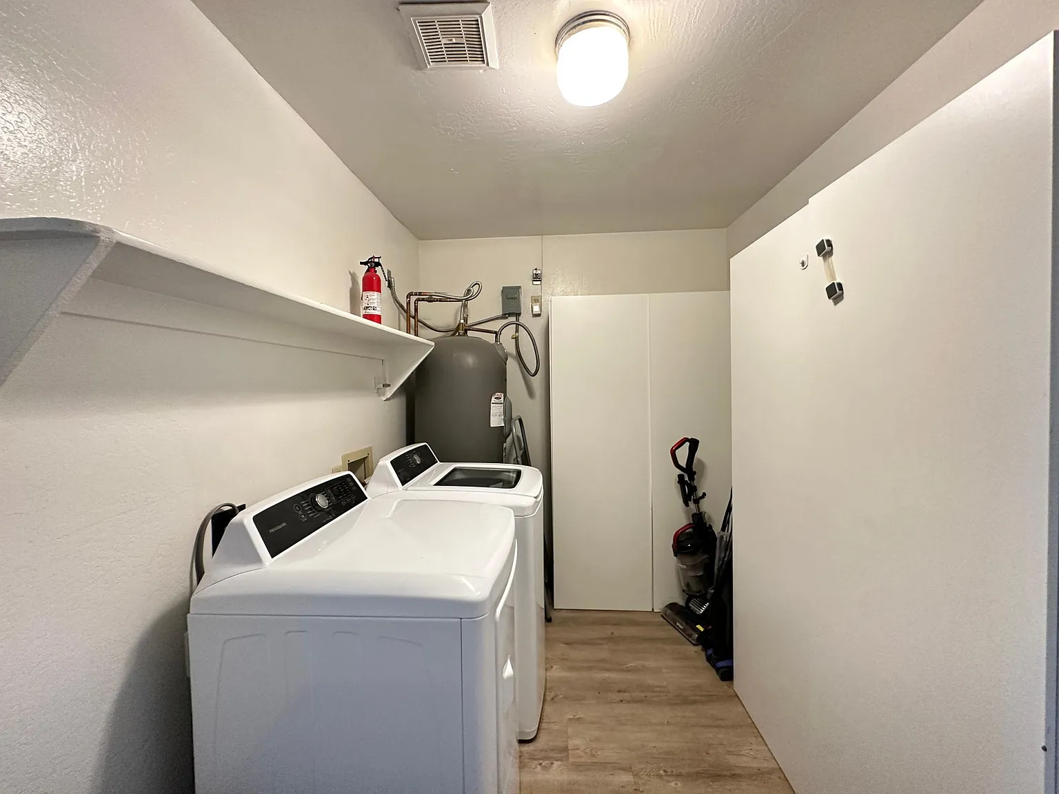 4 bed, 1660 sqft, $2,450 — Photo 3