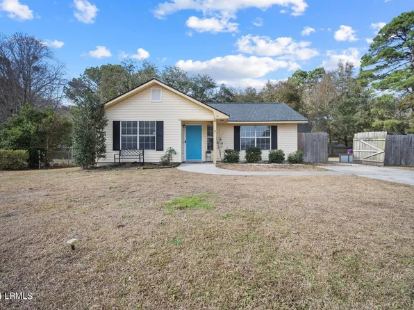 17 Irongate Dr, Beaufort, SC 29906
