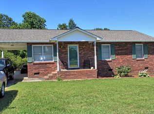 1530 Long Branch Rd, Grover, NC 28073