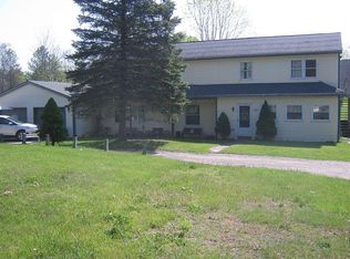 3220 Ressue Rd, Newark, NY 14513