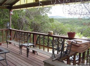 171 Overland Trl, Bandera, TX 78003