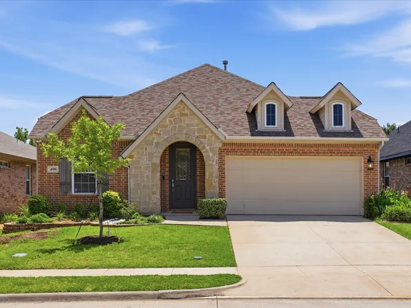 498 Grayson Ln, Lake Dallas, TX 75065