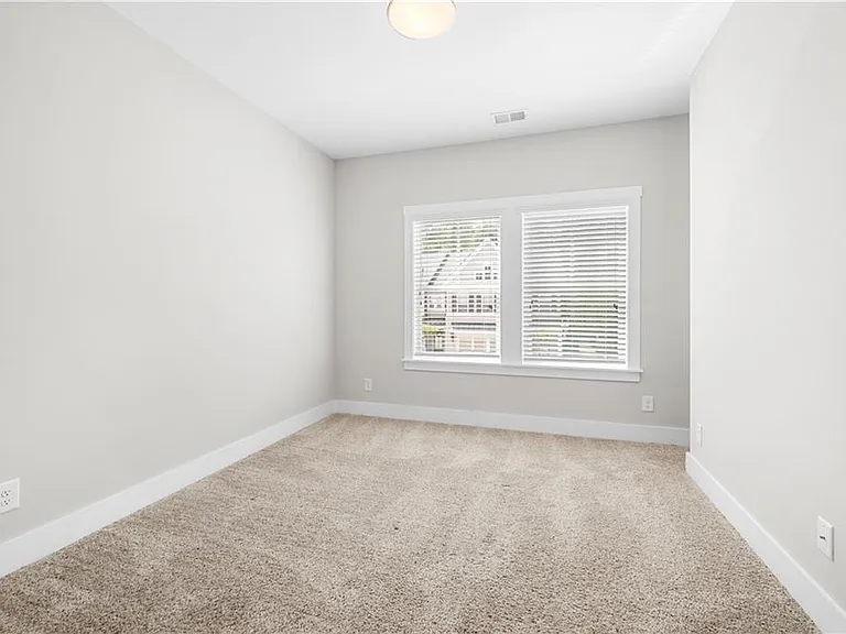154 Bellehaven Dr — Photo 18