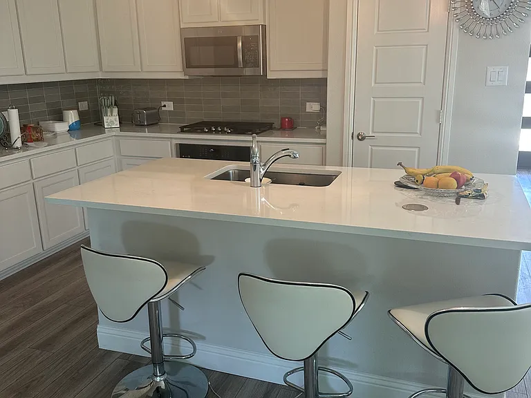 223 Fairmont Dr — Photo 9