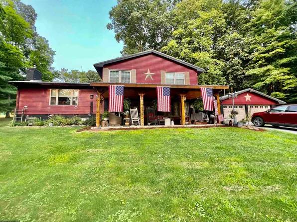 578 Taylor School Rd, Bridgeport, WV 26330