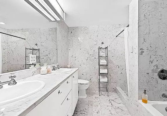 5th image of 106 Central Park S APT 23H