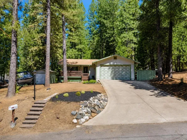 5690 Lupin Ln, Pollock Pines, CA 95726