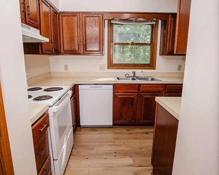 4208 Foxfire Ct — Photo 4