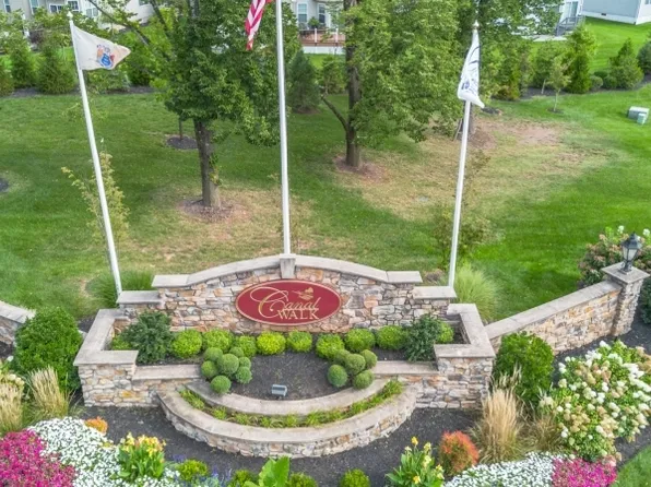 66 Saratoga Ct, Franklin Twp., NJ 08873