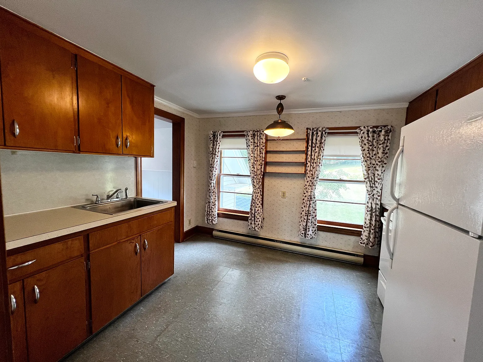 2 bed, 800 sqft, $2,000 — Photo 4