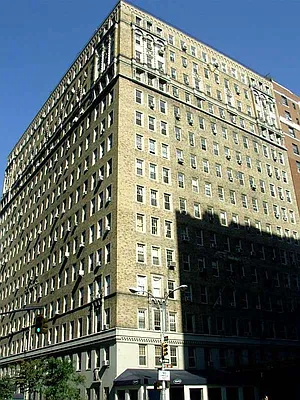 Sold by Corcoran | media 21