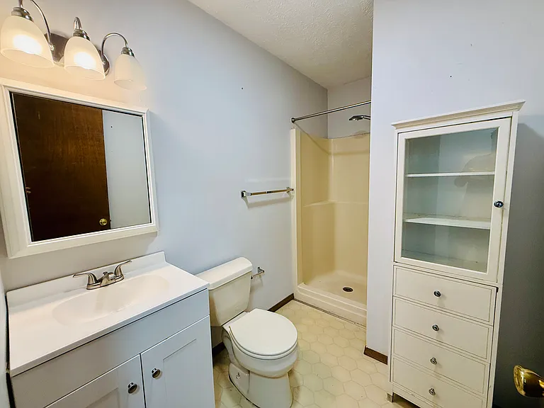4204 Hickory Rd — Photo 29