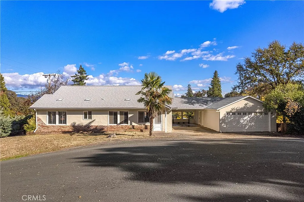 455 Crawford St photo 1