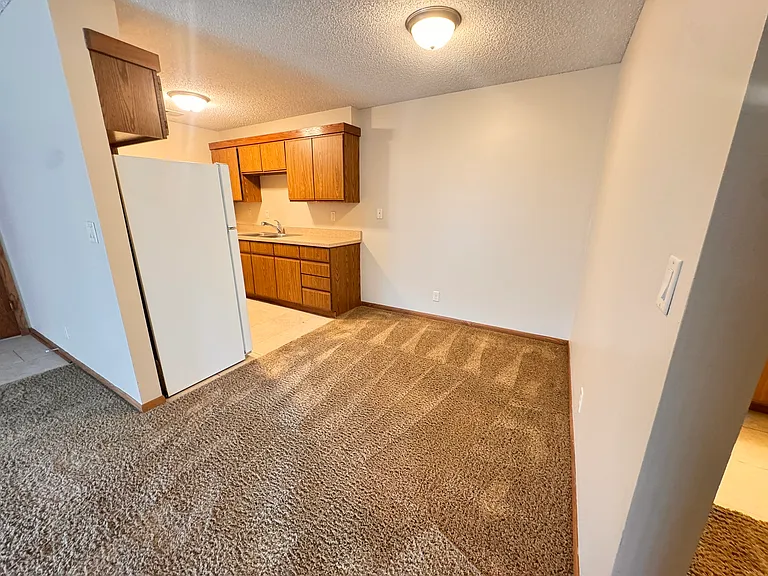5120 Emerald Dr #17 — Photo 5