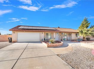 15120 Blackfoot Rd, Apple Valley, CA 92307