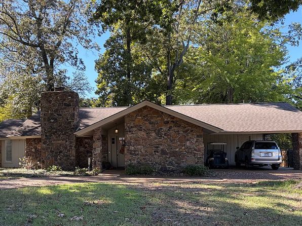 1313 E Country Club Ter