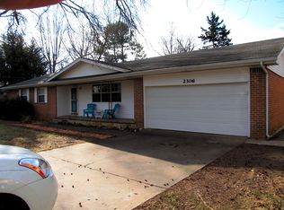 2306 Delwhite Dr, Bentonville, AR 72712