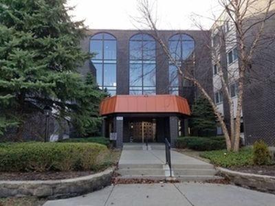 9530 Lamon Ave APT 104, Skokie, IL, 60077
