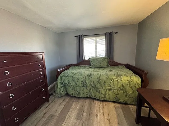 1682 Colina Dr — Photo 5
