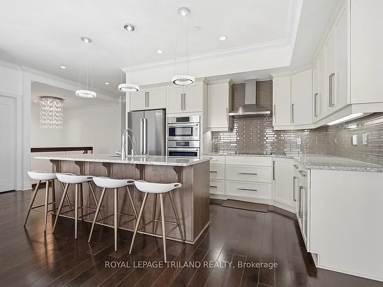 240 Villagewalk Blvd #1403 — Photo 6