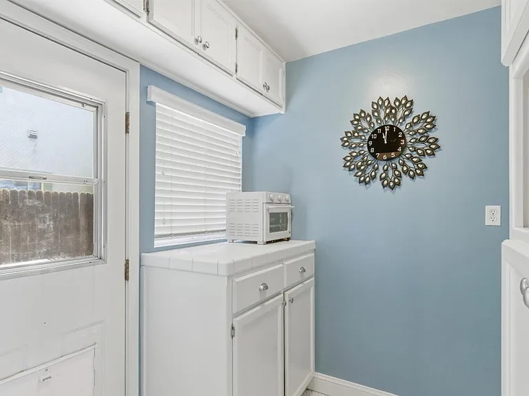 3030 San Emidio St — Photo 12