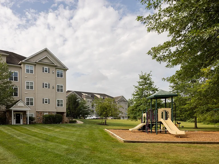 Saucon View Apartments — Photo 5