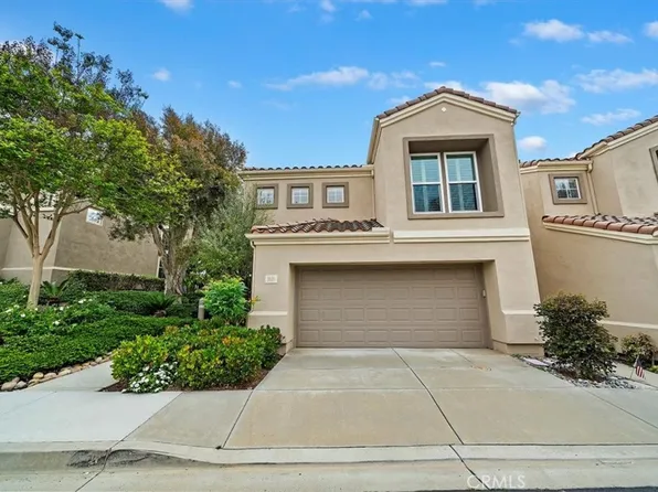 1616 Cormorant Dr, Carlsbad, CA 92011
