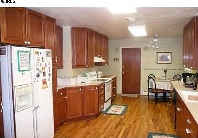5th image of 1801 Pinecrest Ln