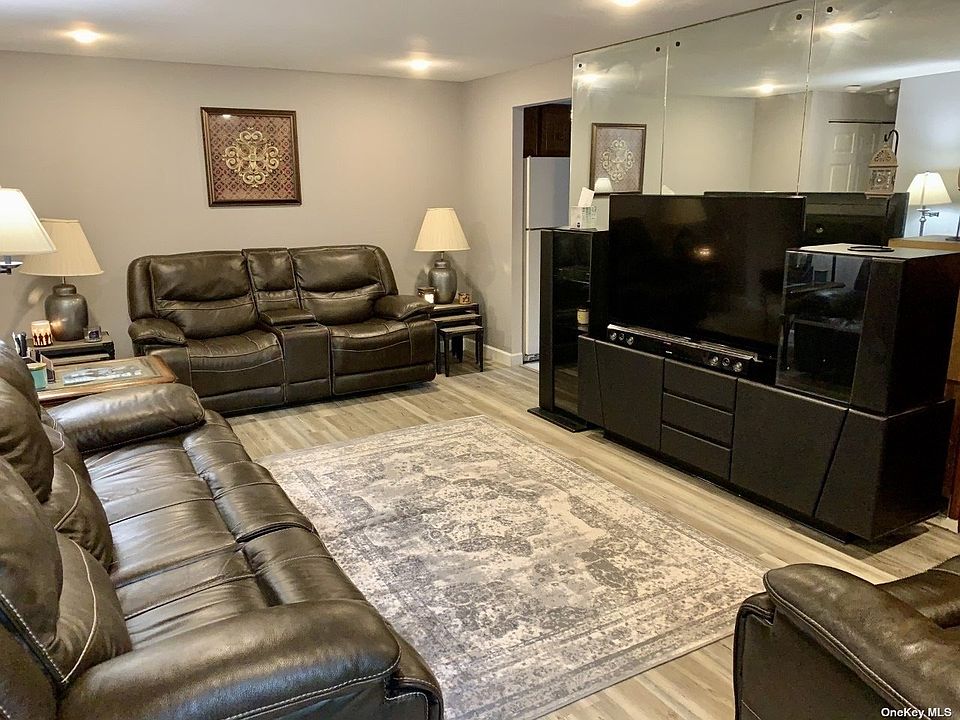 1st image of 188 Blue Ridge Dr #188