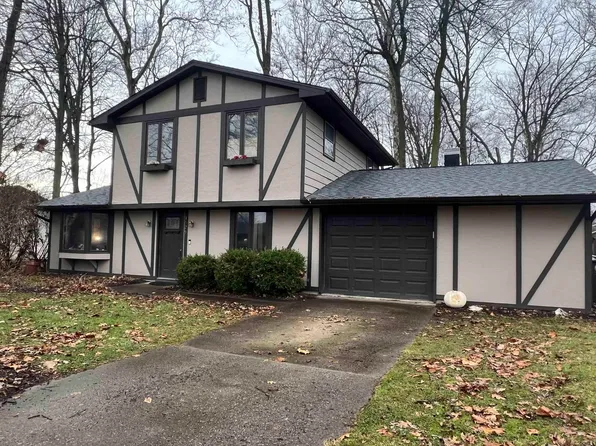 1629 Folsom Ln, Fort Wayne, IN 46815