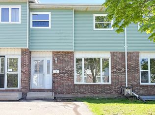 12 Dawson Ct, Charlottetown, PE C1A8T1