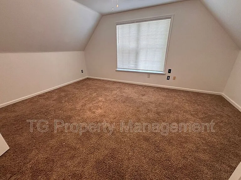 7952 118th St — Photo 30