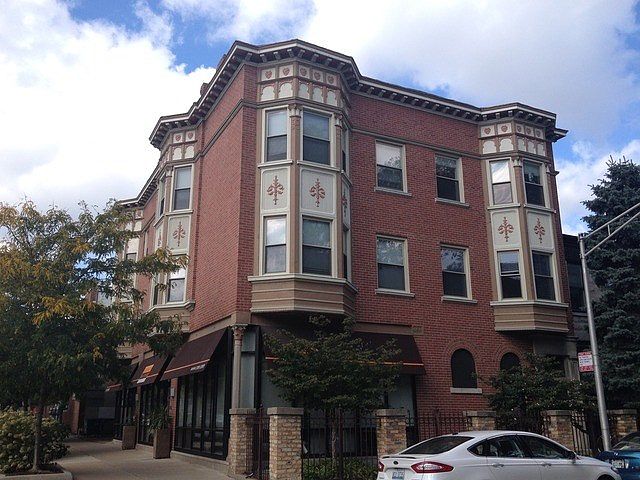 1st image of 3800 N Wilton Ave APT 3W