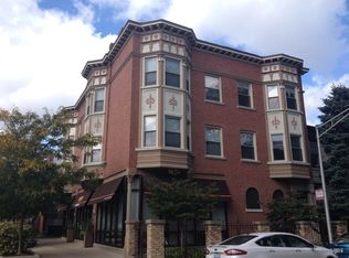 3800 N Wilton Ave APT 3W, Chicago, IL 60613