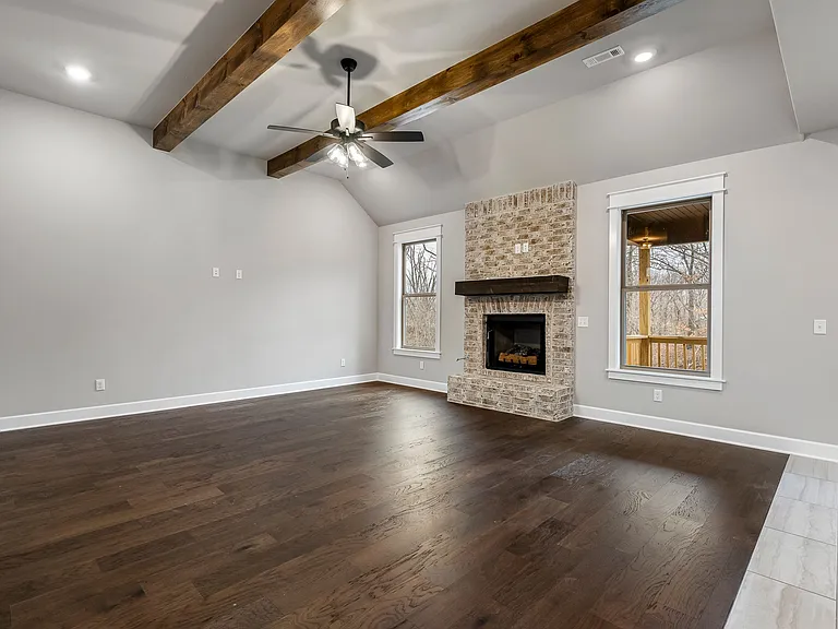 32 Taransay Dr — Photo 17