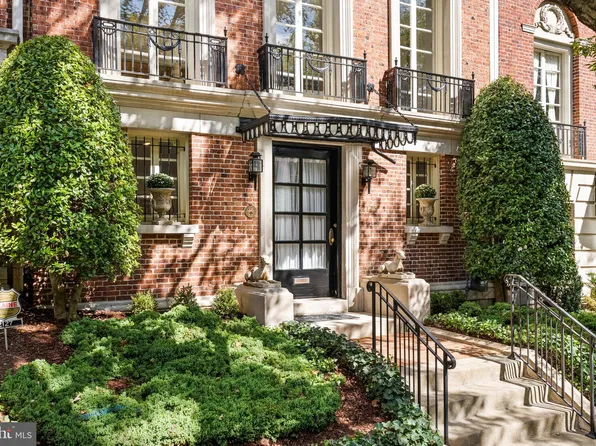 2125 Bancroft Pl NW, Washington, DC 20008