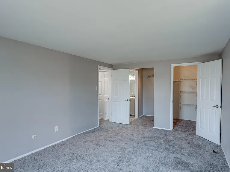101 Bayberry Ct — Photo 15