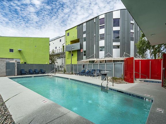 Pool, Hot Tub and Gym