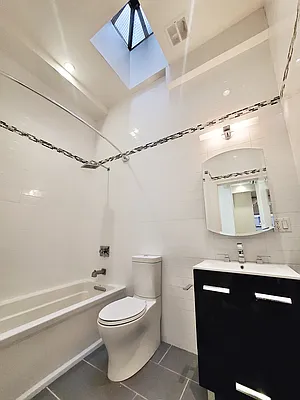 Rented by Rachel Realty | media 20