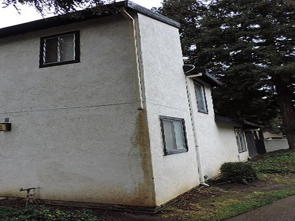 3rd image of 1930 Grande Cir Unit 75